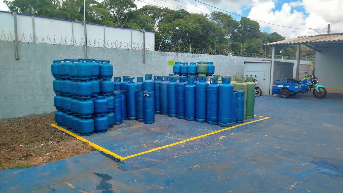 Interior da distribuidora Mosko Gás em Campo Grande MS